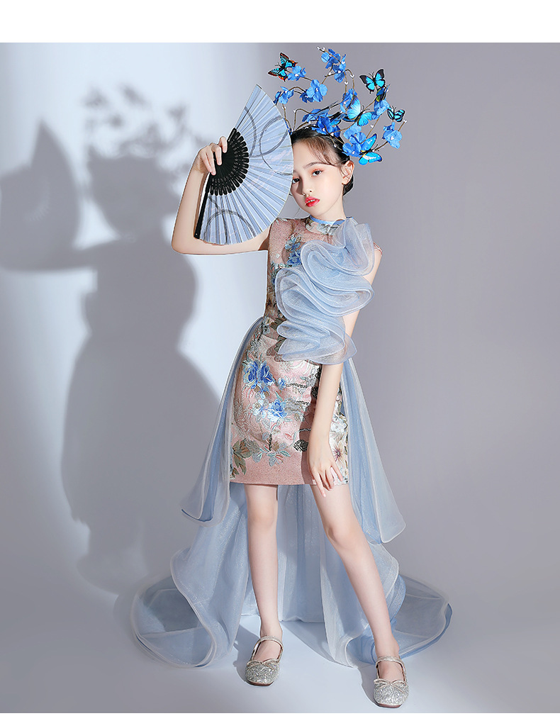 因乐图国潮女童走秀礼服夸张中国风儿童模特台时装演出服霸气潮服拖尾