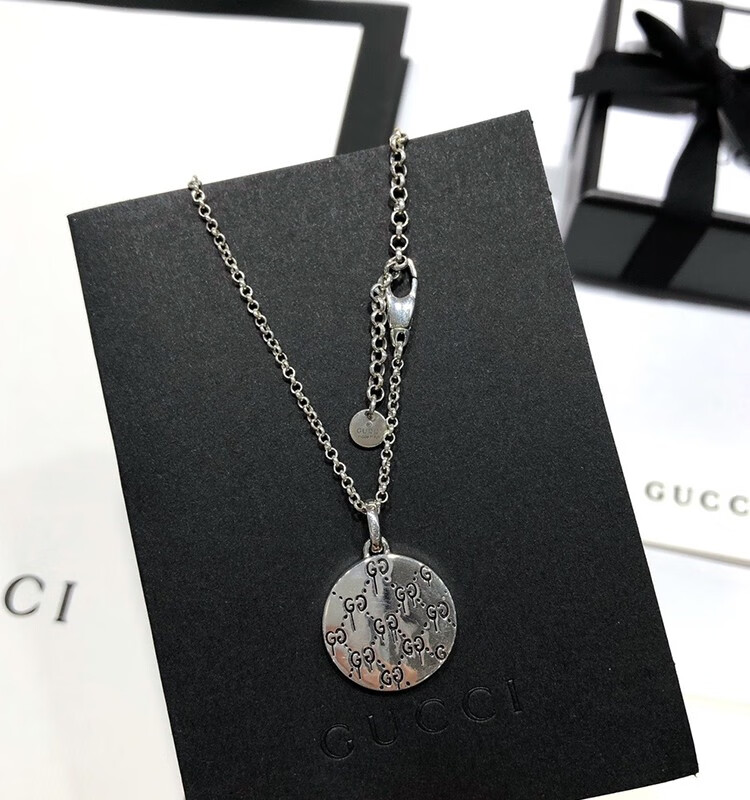 古驰(gucci) 潮流送男友送女友百搭吊坠 round necklace 百搭情侣款