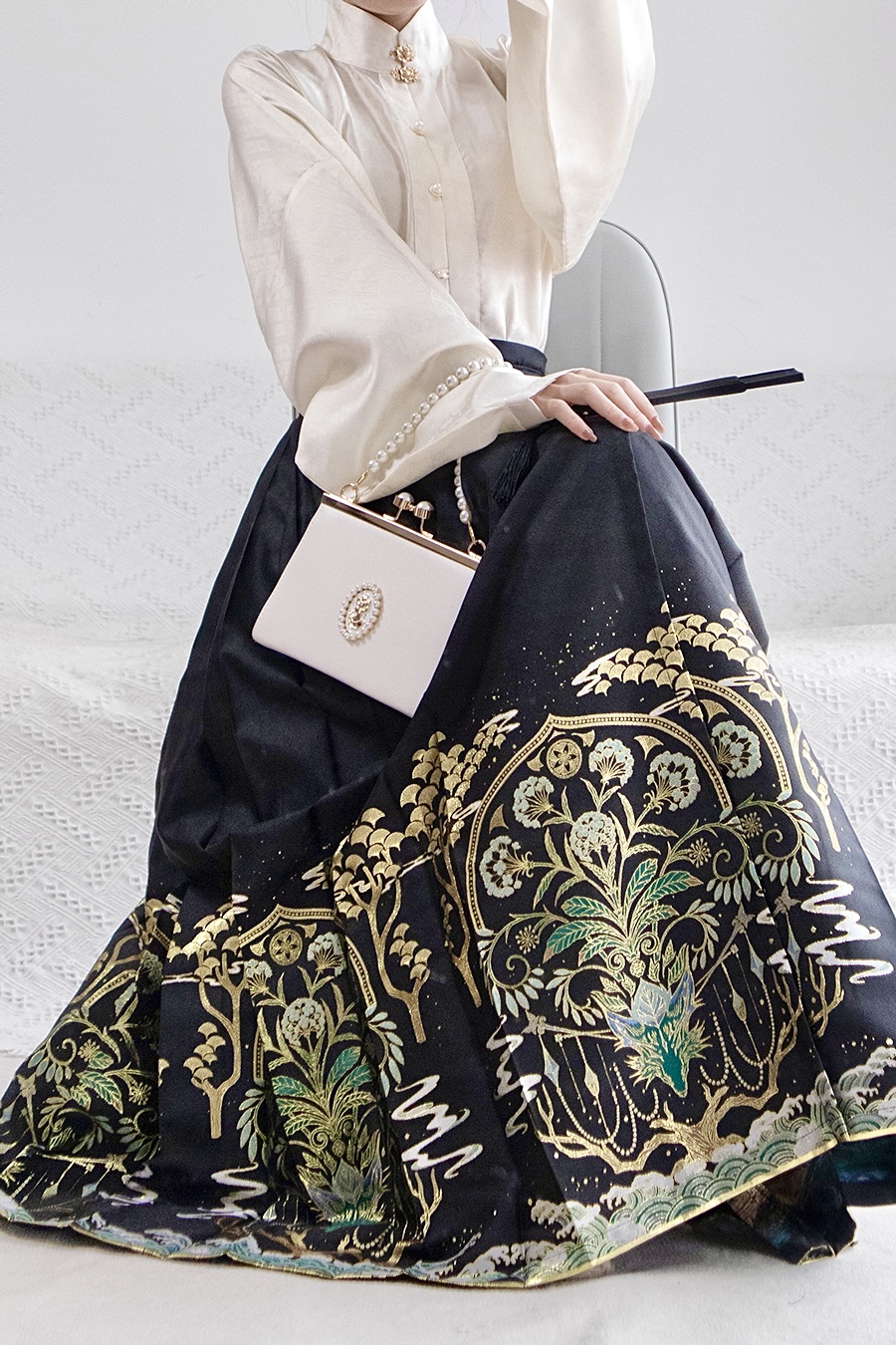 bmoi日常改良通勤上班穿黑色白色织金马面裙汉服明制夏季女马面裙汉服