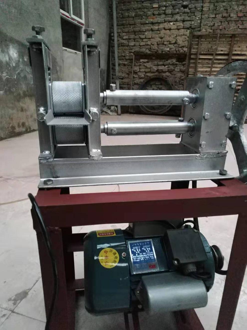 新型竹子破篾机 破竹机神器 电动开片机 破竹器 破篾机 启篾机 竹篾开