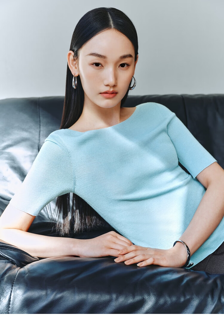 Taipingniao Women's Knit Sweater Seamless One-Piece Short Sleeve Spring And Summer Inner Layer Base Shirt Simple Quality Feel Blue M 14