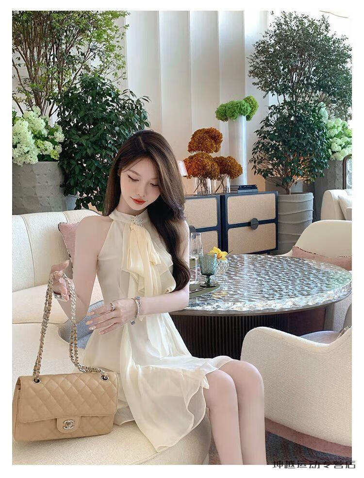 7deb40e4daa7bb7b.jpg
