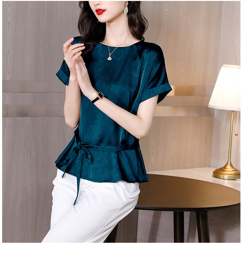 fc093d6931de0da2.jpg' style=