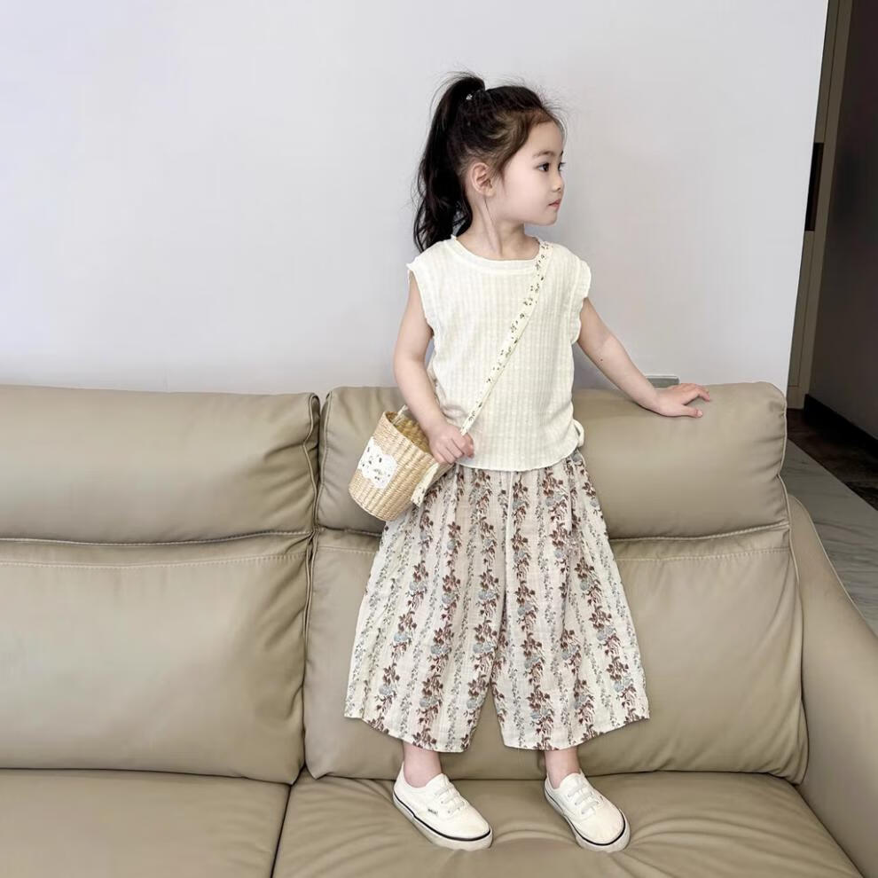 f096b8f760f97ea6.jpg' style=