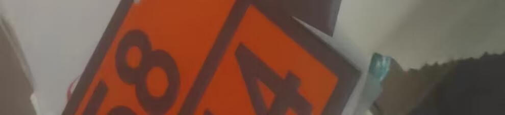 e8678089fee2d027.jpg