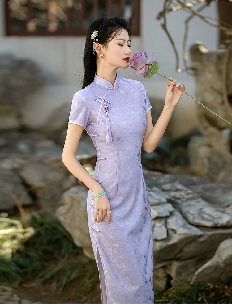 56c4bc81e46e511a.jpg' style=