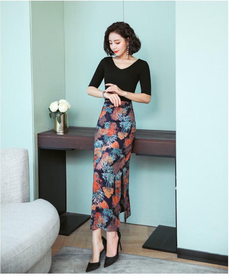 627e9aee669bd0d0.jpg' style=