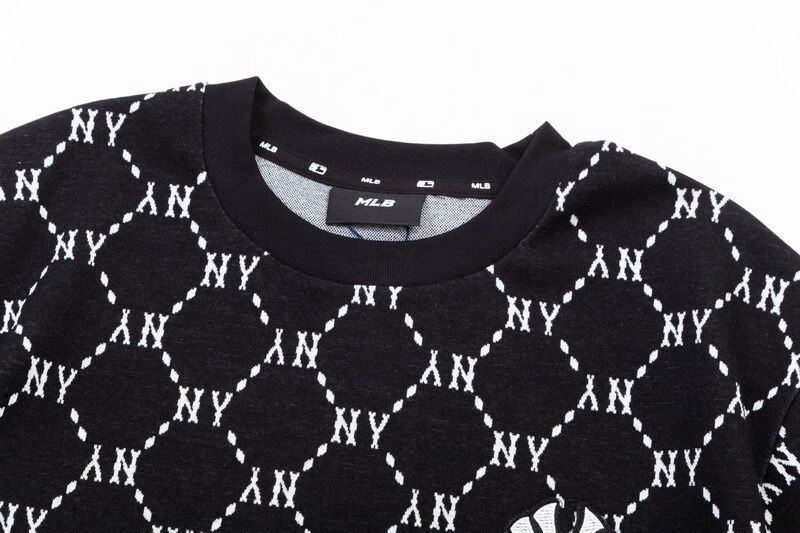98c042ac5ad3e8b3.jpg' style=