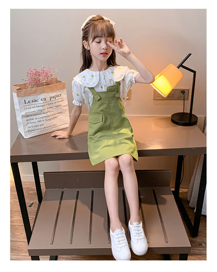 ec679fd43fb4840e.jpg' style=