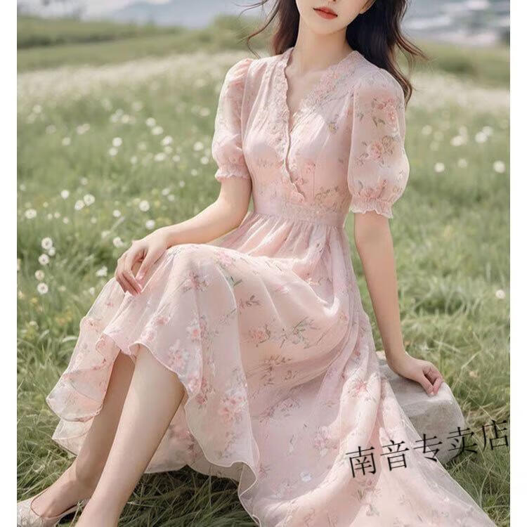 5c45f61113cb1e54.jpg' style=