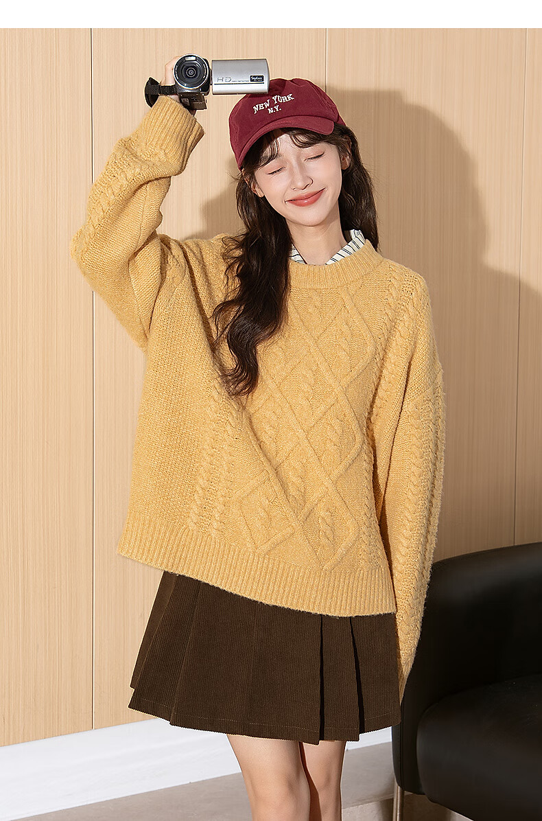 TonLion 2025 Autumn Winter Women's Crew Neck Solid Color Cable Knit Sweater 3