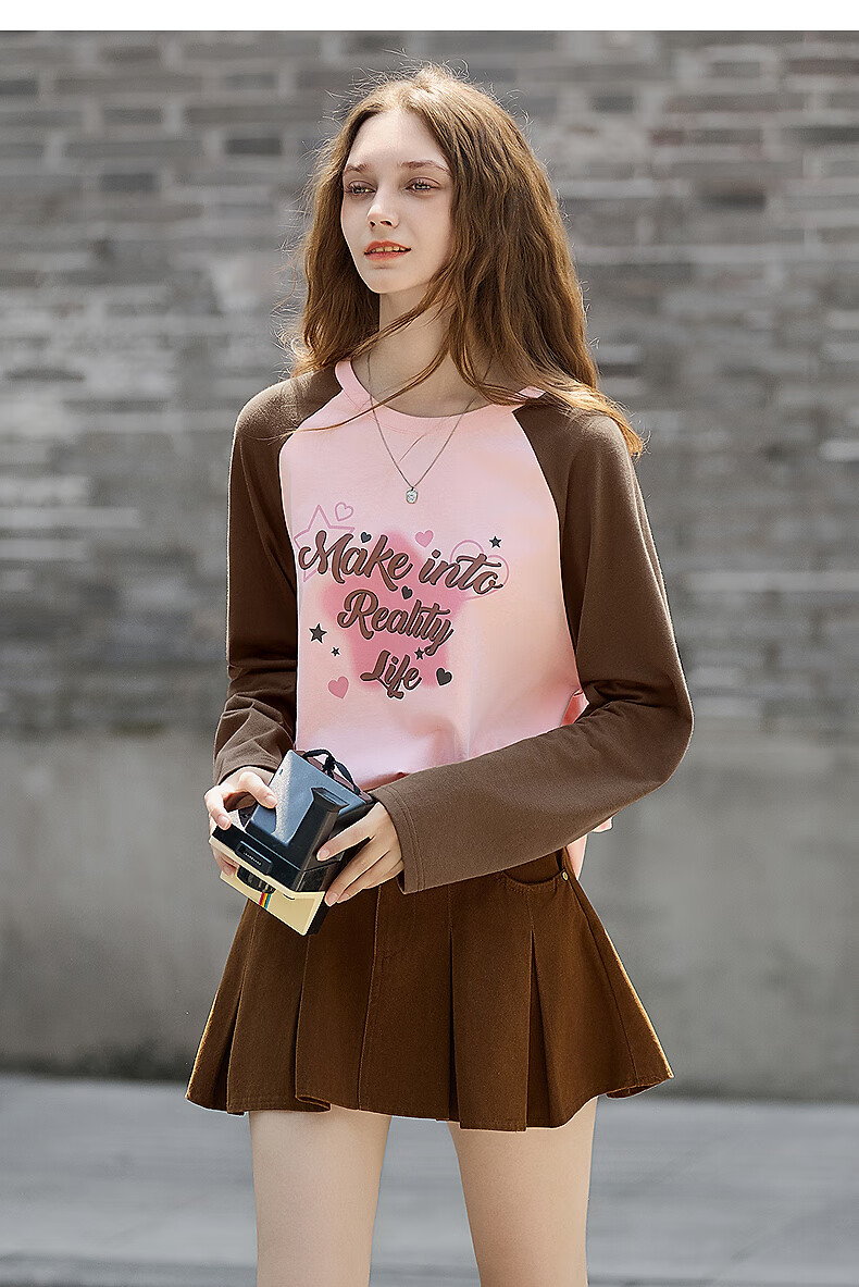 TonLion Autumn And Winter Women's Knitted Round Neck T-Shirt with Front Chest Star Pattern, Raglan Sleeve, High-End Look, Slimming Effect 15