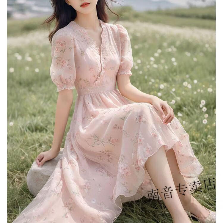f503d00e90d2fe04.jpg' style=