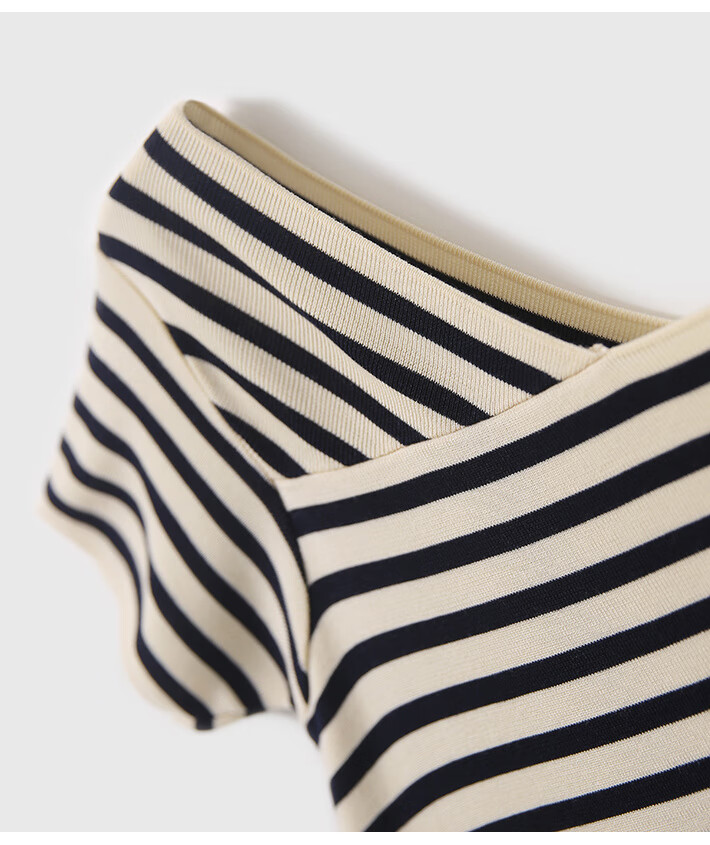 3450d39b0c03e48d.jpg' style=