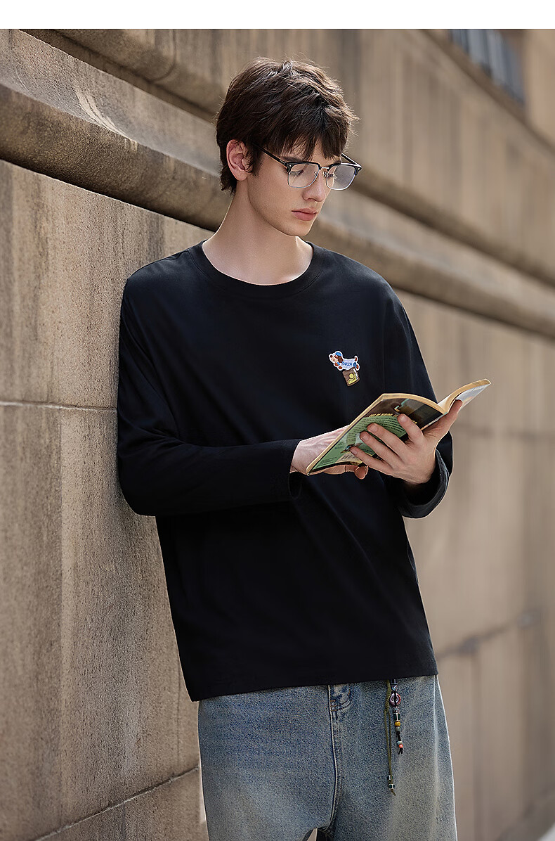 TonLion Spring And Autumn 2026 New Long-Sleeve T-Shirt for Men, Loose-Fitting Sausage Pattern Round Neck Top, Inner Layer Solid Color Undershirt 3