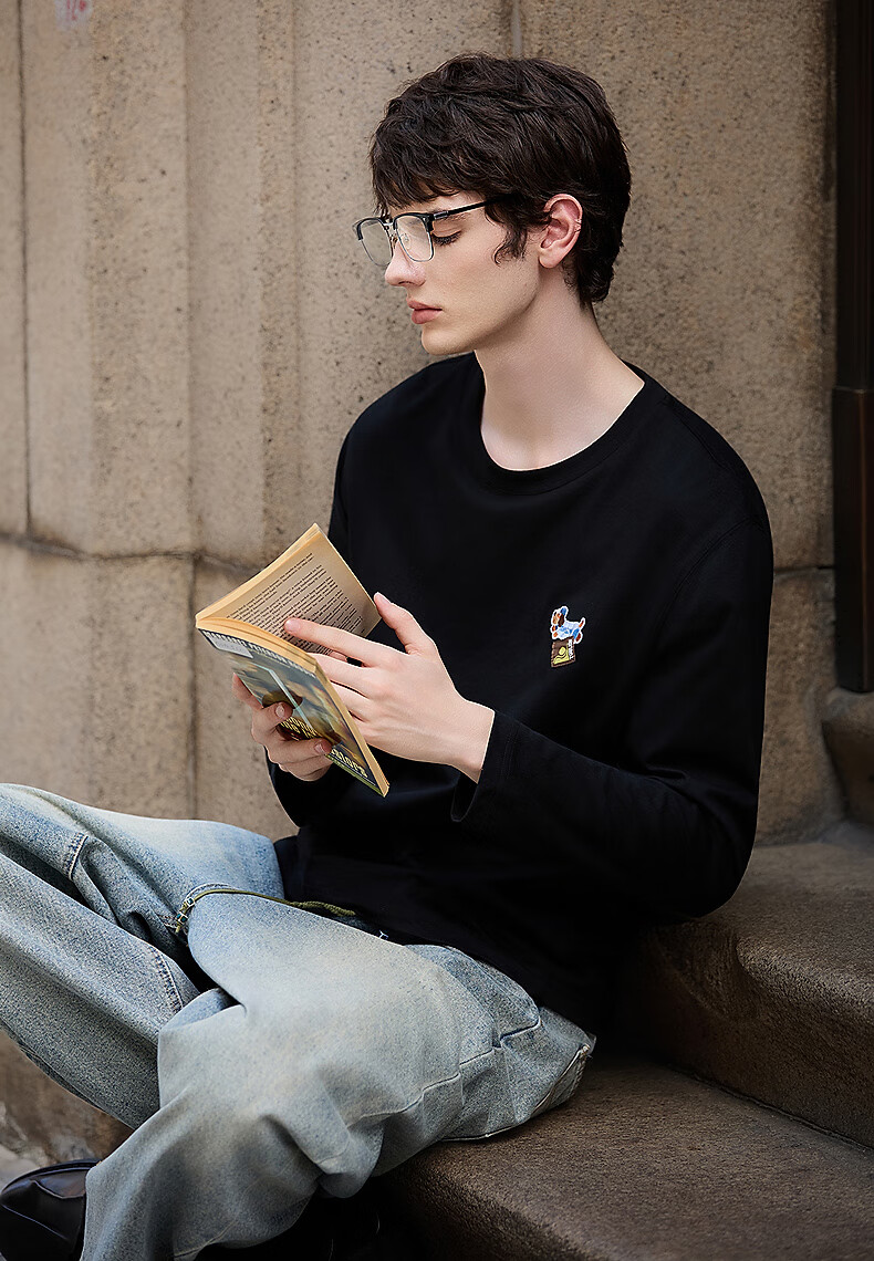 TonLion Spring And Autumn 2026 New Long-Sleeve T-Shirt for Men, Loose-Fitting Sausage Pattern Round Neck Top, Inner Layer Solid Color Undershirt 2