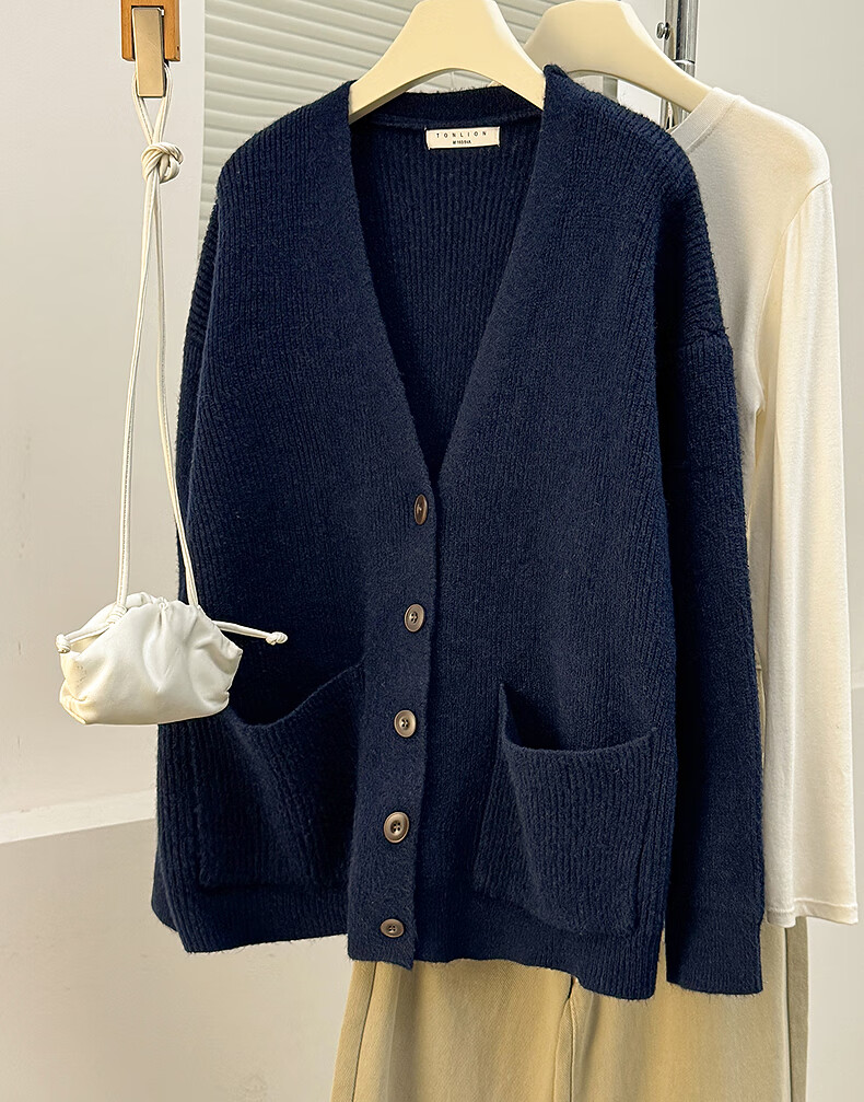 TonLion 2025 Autumn Winter Artistic Minimalist Versatile V-Neck Cardigan Women's Knit Sweater High-End Feel 2