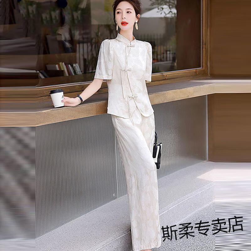 6e82d854e07f12d6.jpg' style=