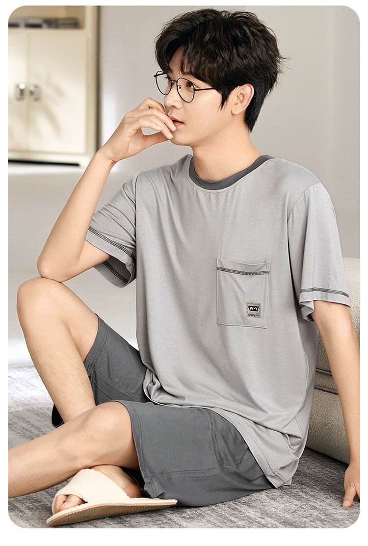 4fab8135364c6e77.jpg' style=