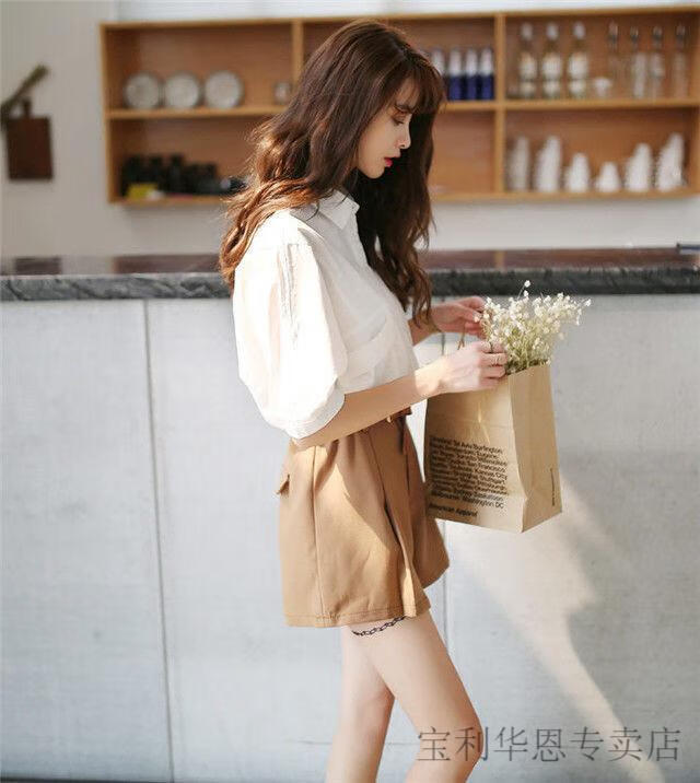e9c26d0d7fac6f87.jpg' style=