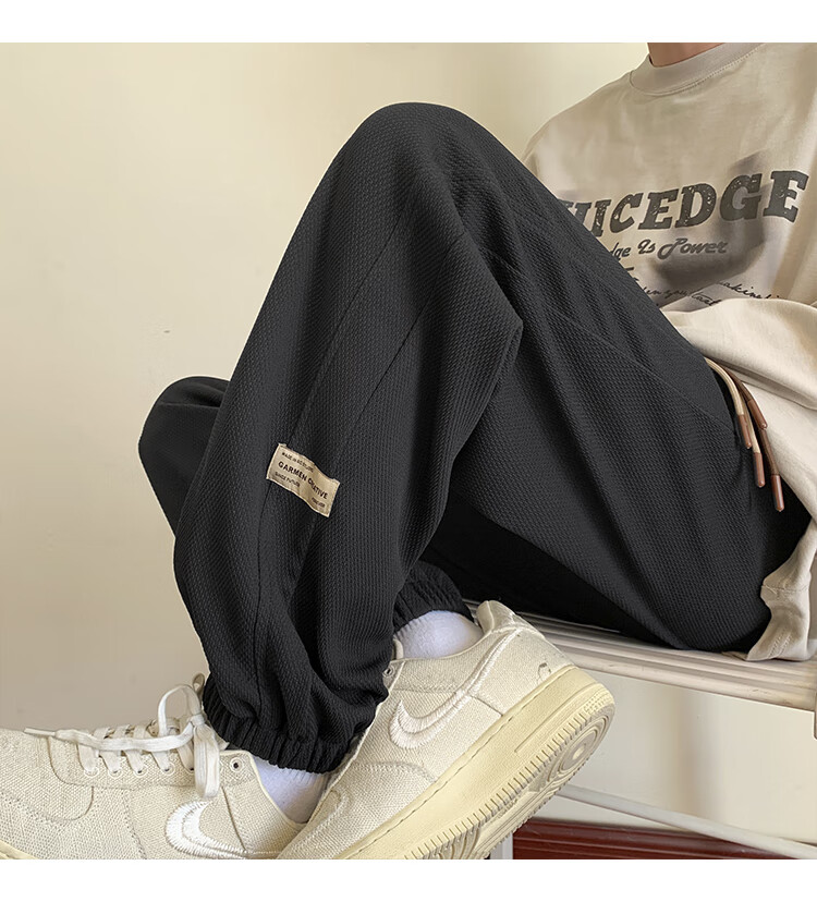 1093942bb7bba16f.jpg