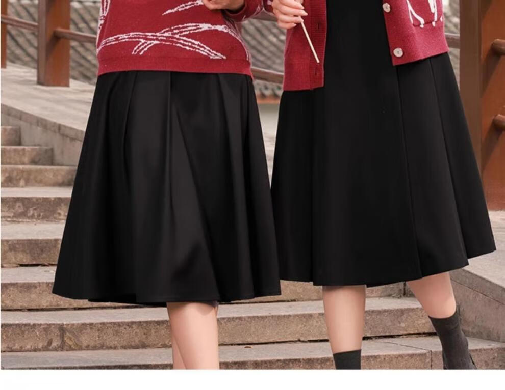 18db314a120f6598.jpg' style=