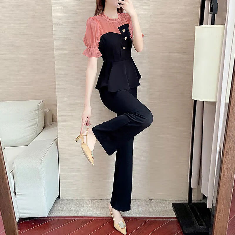 b40d1449f8581b6e.jpg' style=