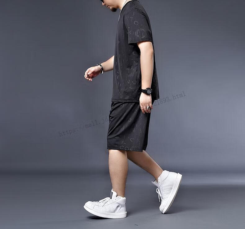 575b8f10031d4300.jpg' style=