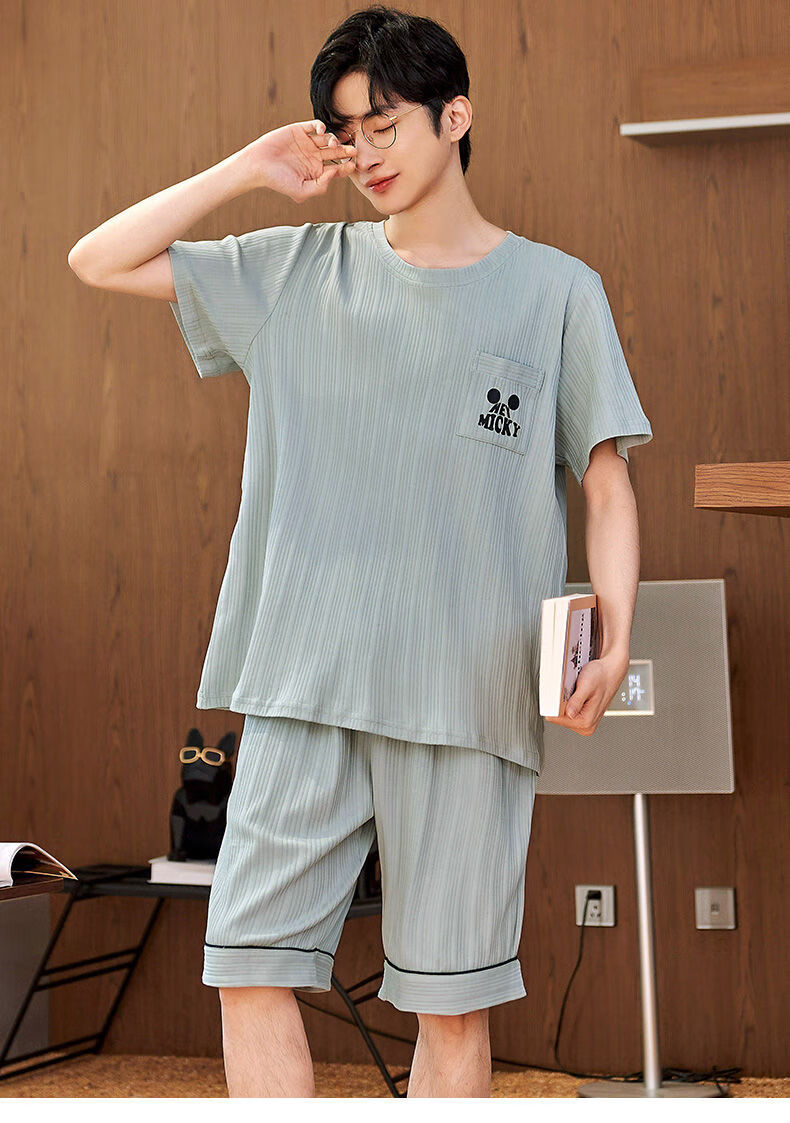 5e502ba079c3df22.jpg' style=