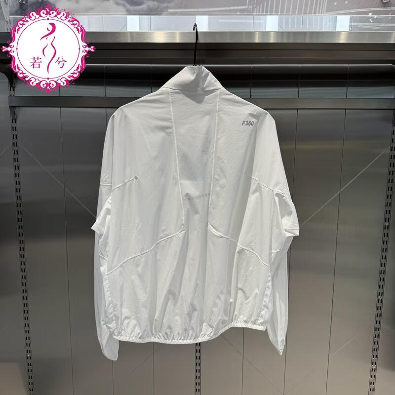b69355aed2a4358e.jpg