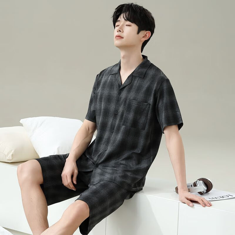 f8387c6d4f801648.jpg' style=