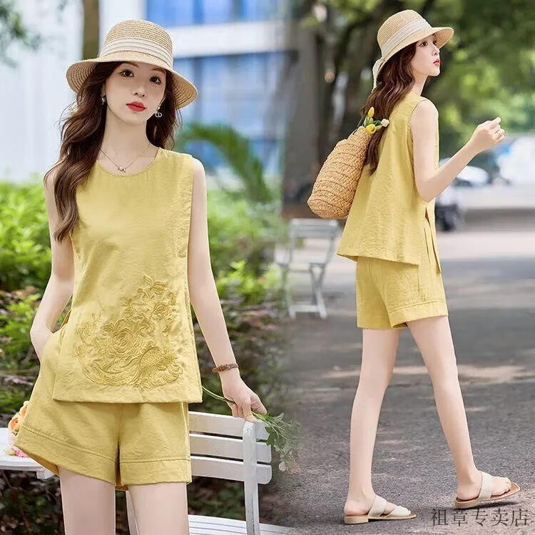 ad0ca19bd25489a8.jpg' style=