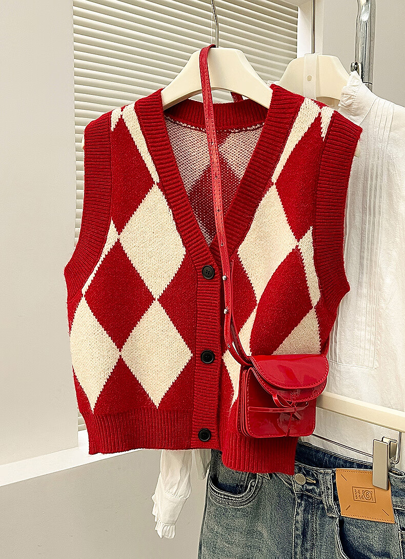 TonLion 2025 Autumn Winter Simple Diamond Pattern V-Neck Cardigan Red Vest Women's Outerwear High-End Versatile Fashion 2