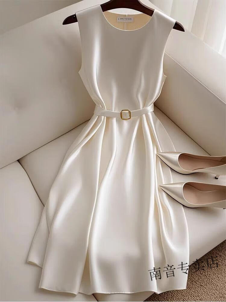 0eb8351913379454.jpg' style=