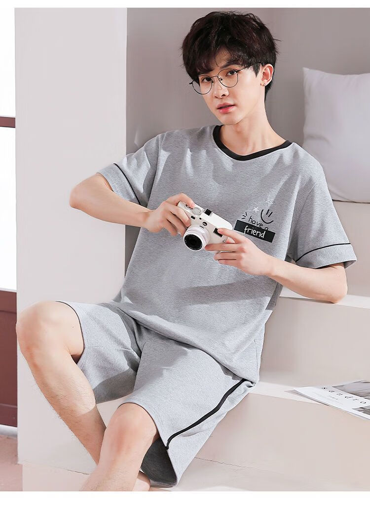 b1da857ab3db2119.jpg' style=
