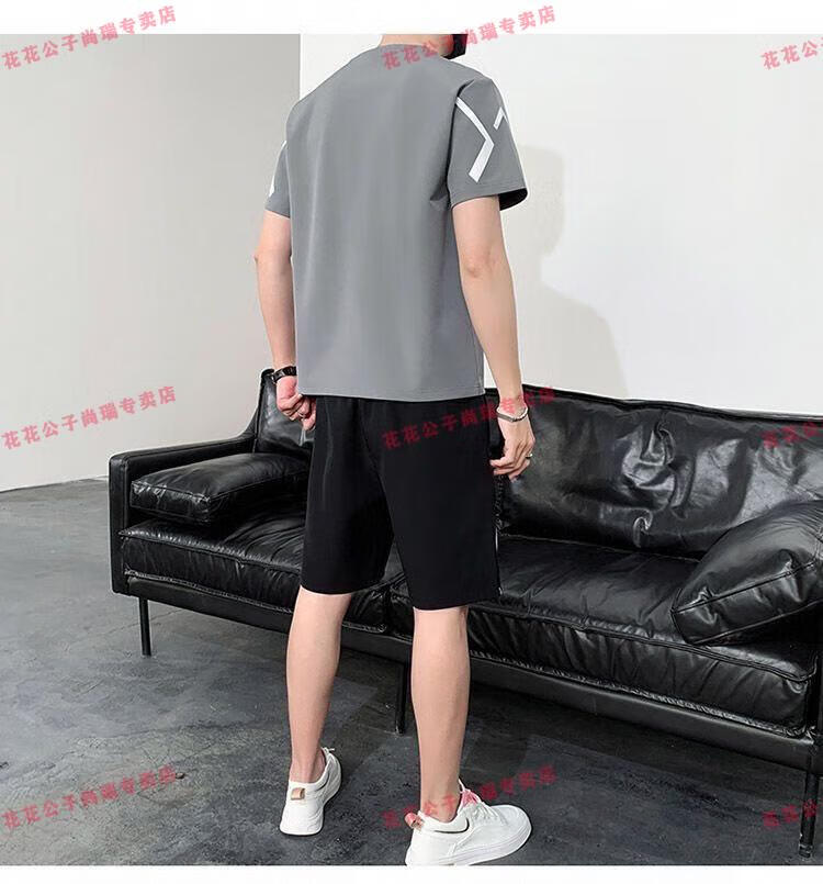 512e16c8c5f54b3f.jpg' style=