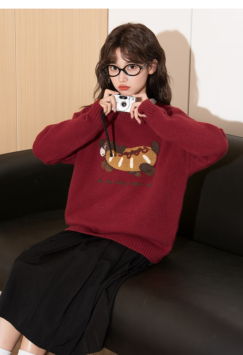 Tangshi 2025 Autumn Winter Women's Crew Neck Front Large Pattern Towel Embroidery Knit Sweater 17
