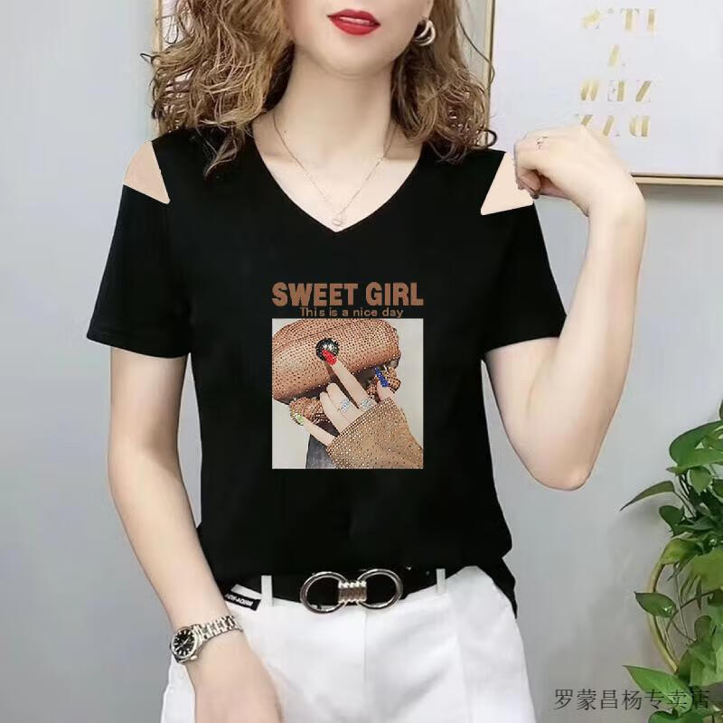 c80c6fa5df446147.jpg' style=
