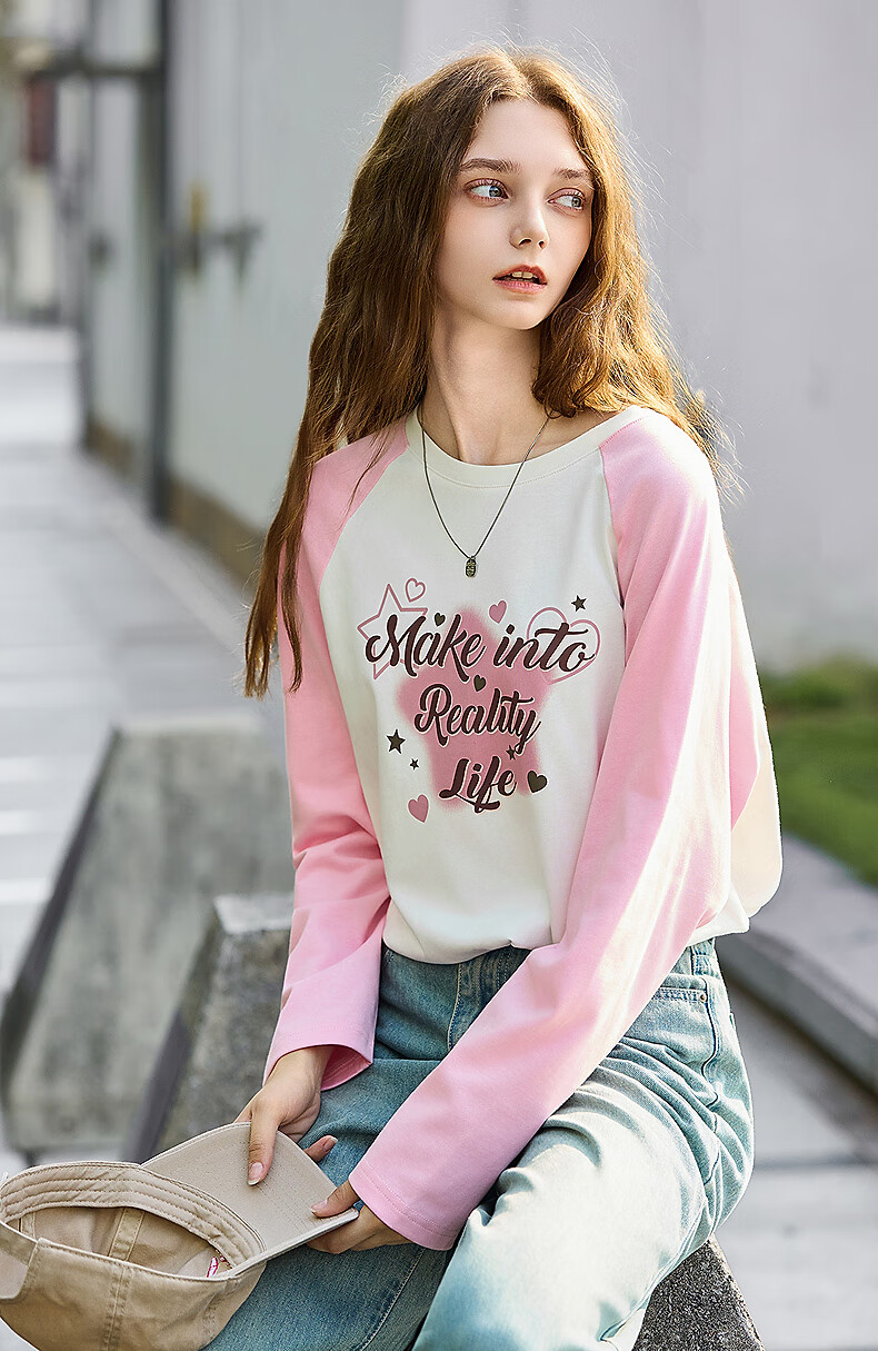 TonLion Autumn And Winter Women's Knitted Round Neck T-Shirt with Front Chest Star Pattern, Raglan Sleeve, High-End Look, Slimming Effect 2