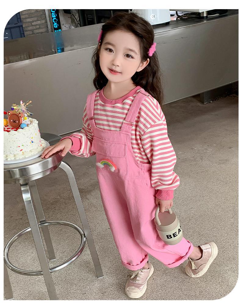 232c953cdd864e98.jpg' style=