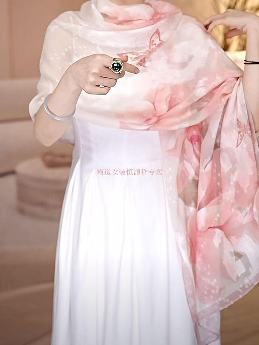 9dbbdd392f93613d.jpg' style=