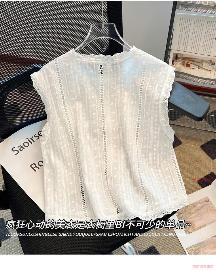 5c598ed359c7862f.jpg' style=
