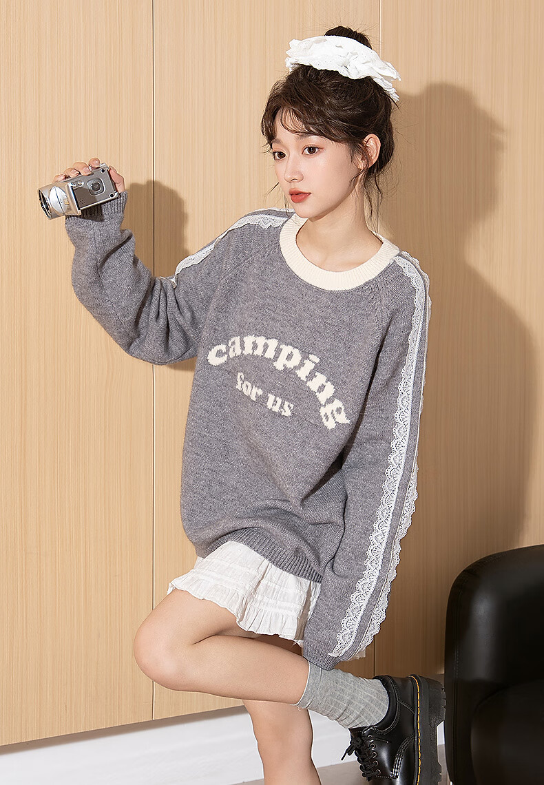 TonLion 2025 Autumn Winter Women's Crew Neck Color-Block Striped Front Text Knit Sweater 2