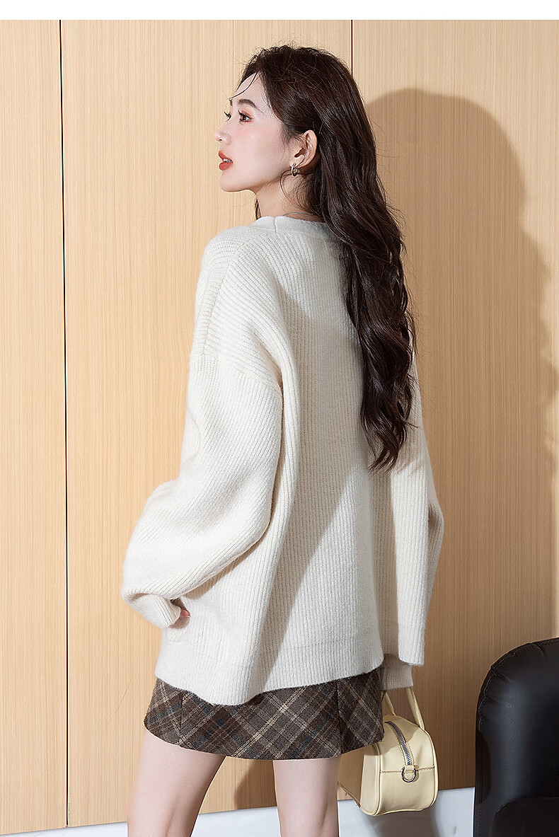 TonLion 2025 Autumn Winter Designer Toggle Button V-Neck Cardigan Women's Knit Sweater High-End Fashion 7