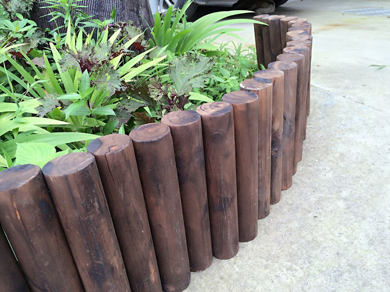 庭院户外防腐木栅栏小篱笆阳台花坛装饰碳化木桩圆木围栏促销直径6高