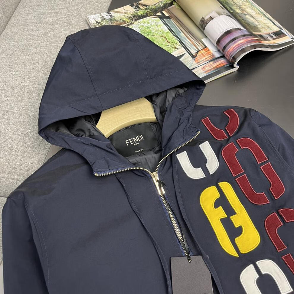 fendi芬迪男装22秋冬夹克休闲时尚连帽长袖外套男 蓝色 48【图片 价格