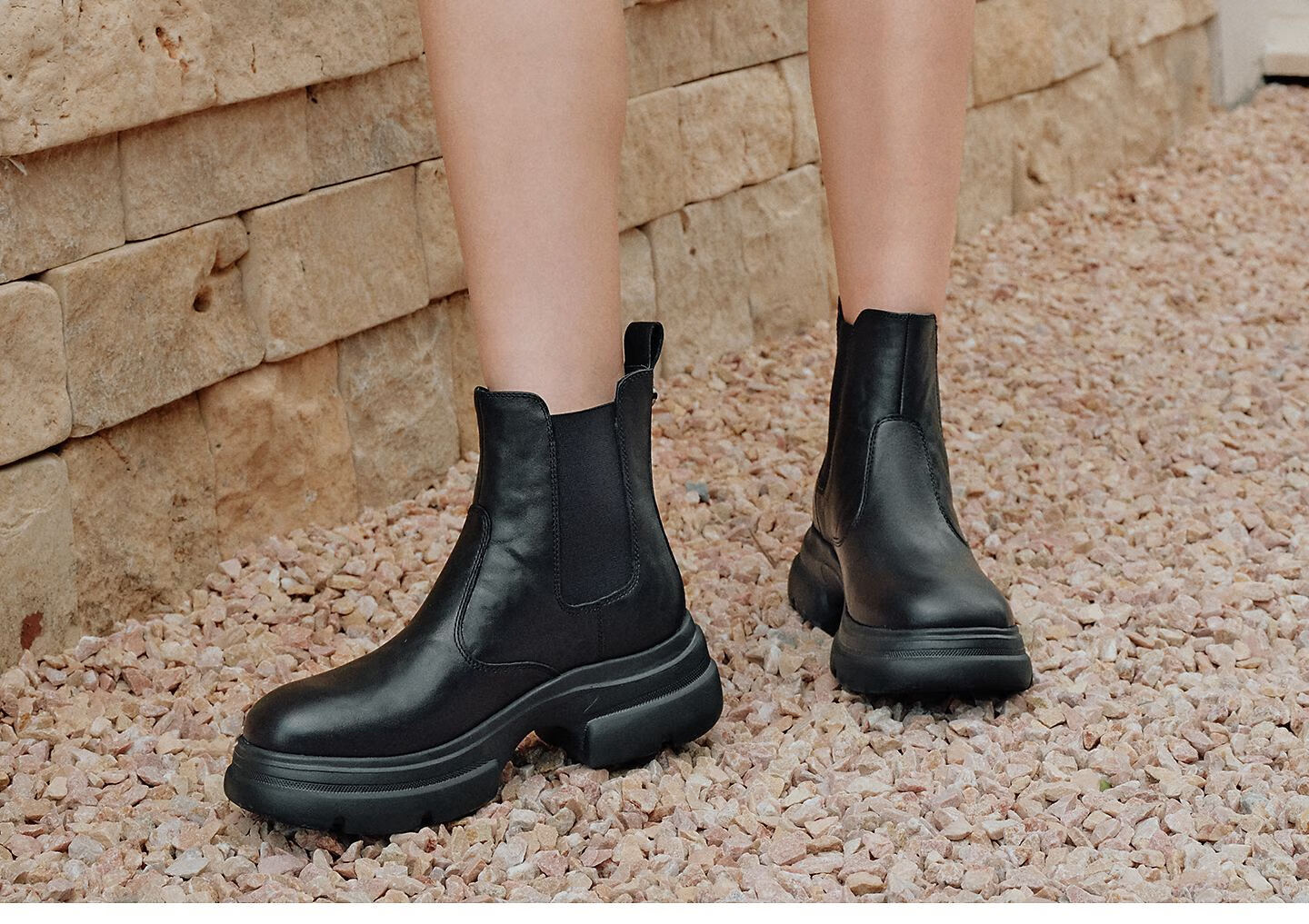 TATA Celebrity Style Leather Shaft Boots Fleece-Lined Thick Sole Chelsea Boots Black (Fleece Lining) Size 35 8