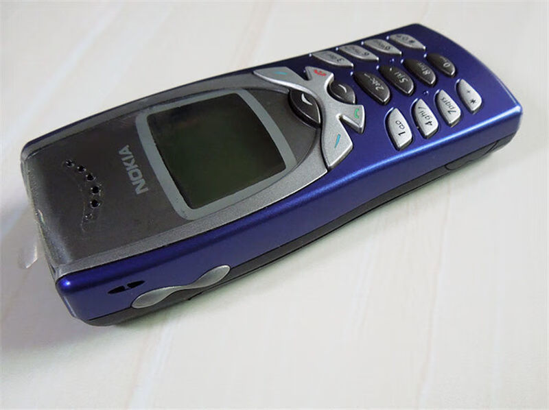 nokia/诺基亚8250蓝屏幕蝴蝶造型按键老款收藏旧款信号好复古手机
