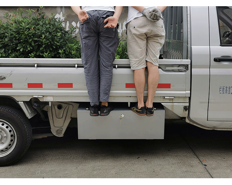 大货车工具箱五菱荣光新卡小卡工具箱货车车载不锈钢收纳箱加大储物箱