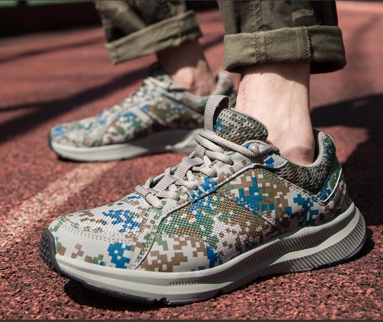 作战靴冬季07a作训鞋新式超轻迷彩鞋男军训胶鞋07a迷彩跑鞋男跑步训练